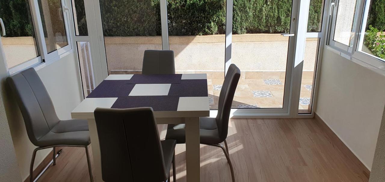 Ferienwohnung Torrevieja Ngoại thất bức ảnh