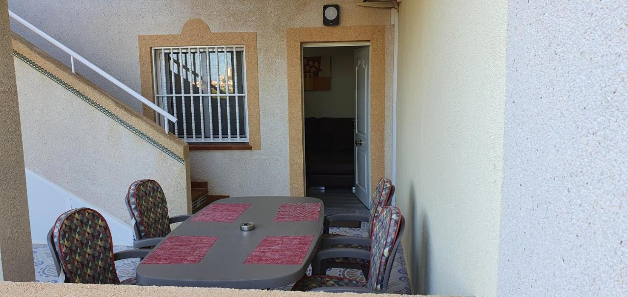 Ferienwohnung Torrevieja Ngoại thất bức ảnh